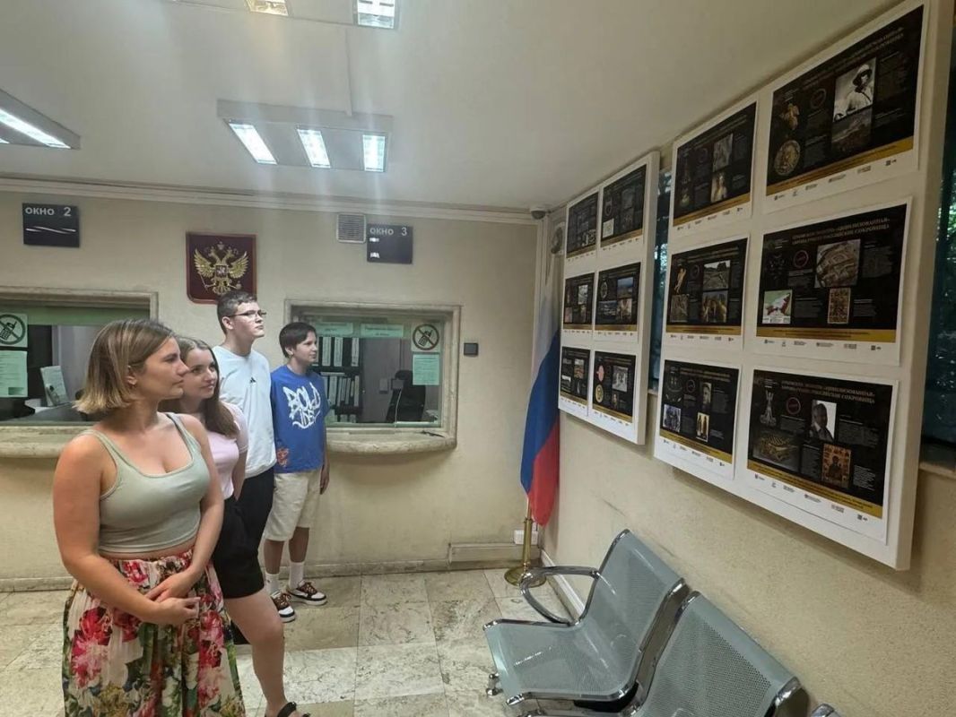 В Мексике открылась выставка об украденном крымском золоте В Мексике открылась выставка об украденном крымском золоте