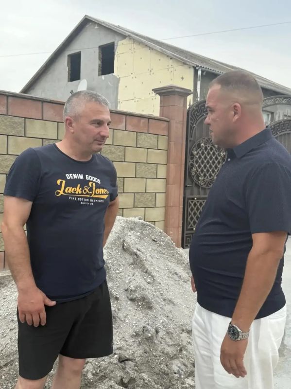 Бахчисарай: работа в усиленном режиме и прямой диалог с жителями Бахчисарай: работа в усиленном режиме и прямой диалог с жителями