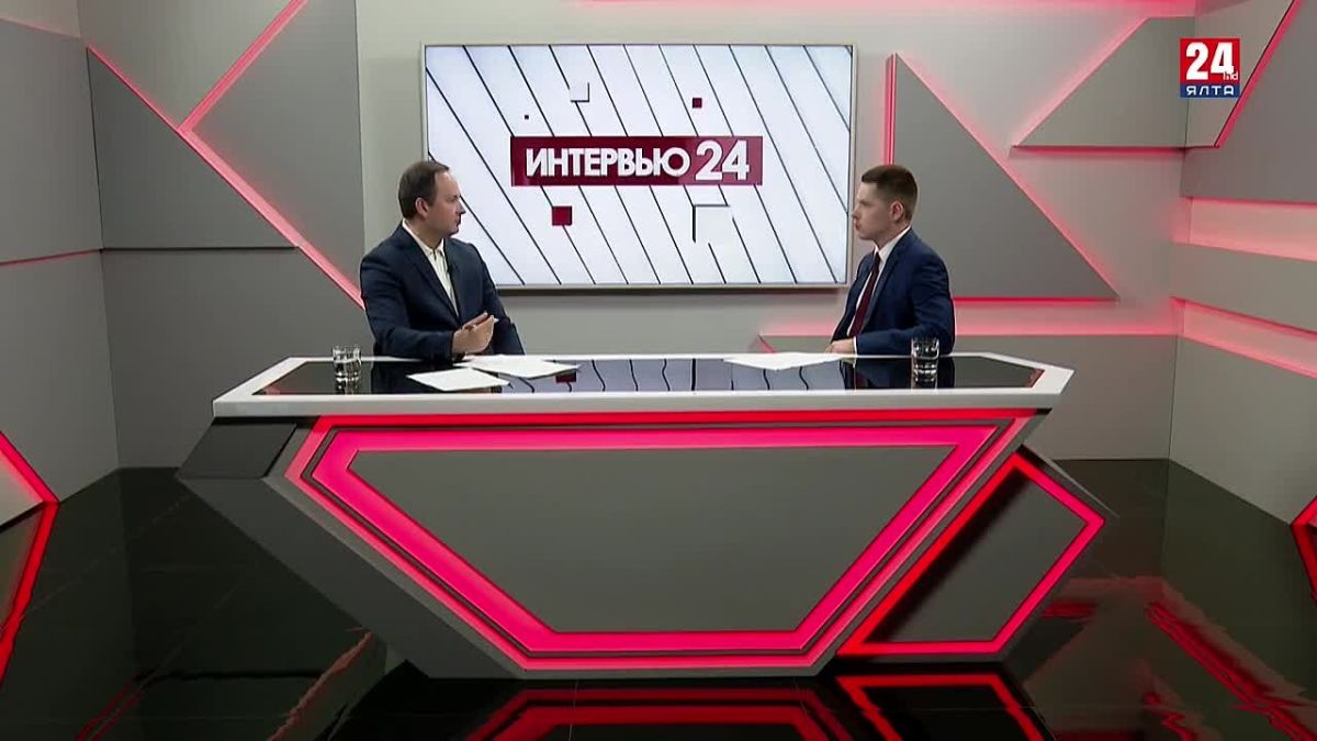Более 500 школьников Ялты официально трудоустроились в этом году