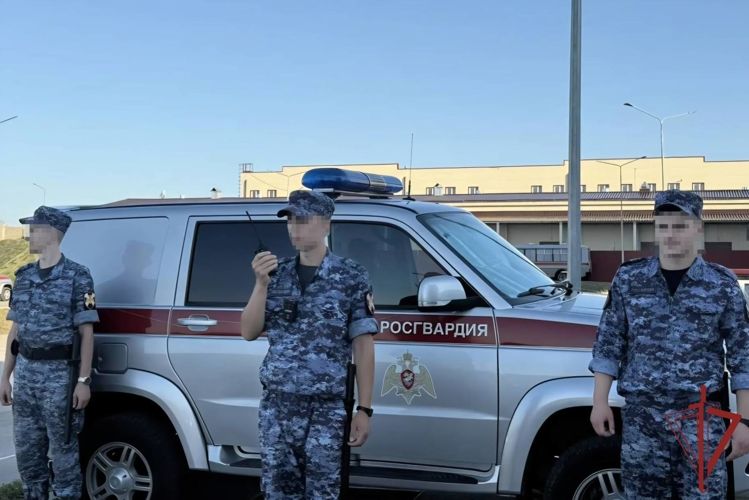 В Севастополе росгвардейцы помогли пресечь незаконный оборот наркотиков