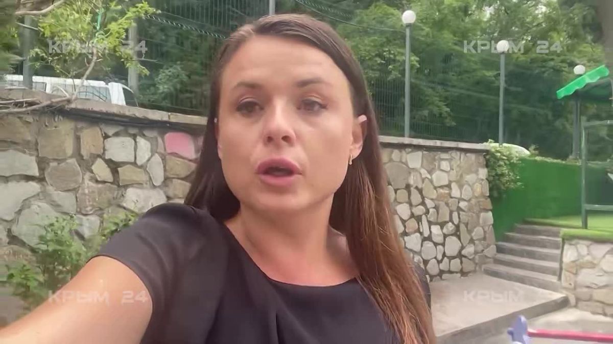 В Ялте на улице Блюхера открыли пункт помощи для жителей многоэтажки Высотка на 400 квартир негазифицирована, и теперь жители могут приготовить горячий обед и вскипятить воду