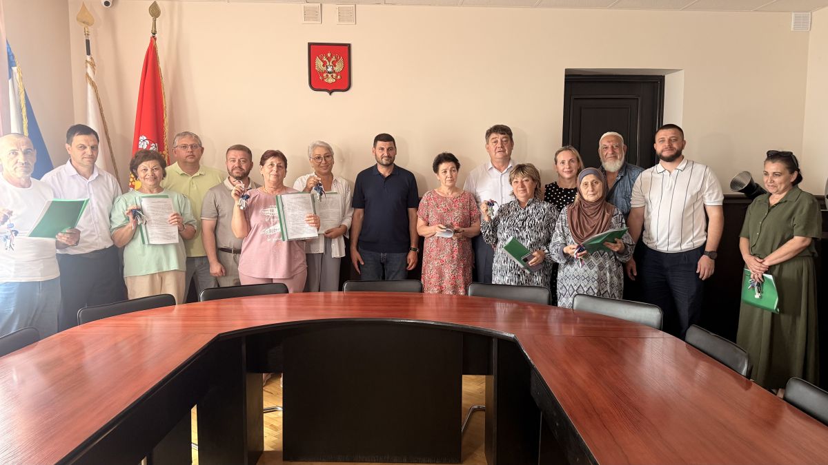В Судаке построен новый 72-квартирный жилой дом В Судаке построен новый 72-квартирный жилой дом
