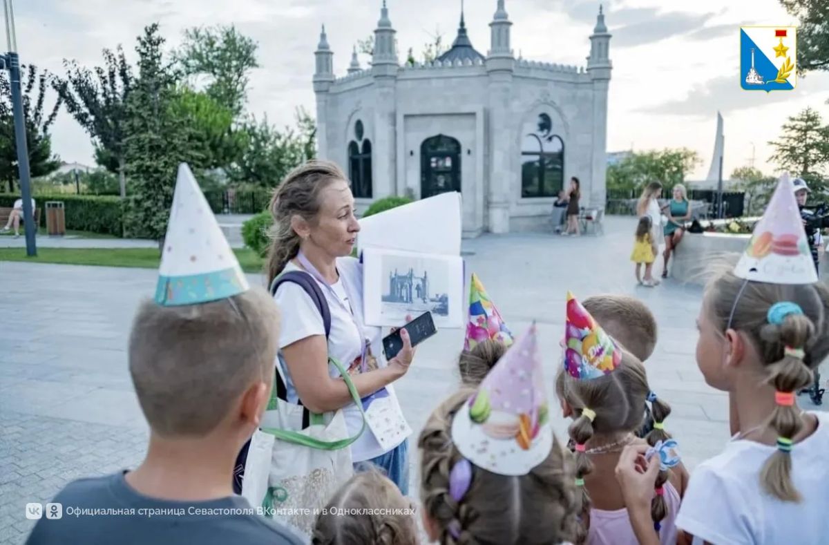 Севастопольский гид Екатерина Ганжа признана одной из лучших в стране Севастопольский гид Екатерина Ганжа признана одной из лучших в стране