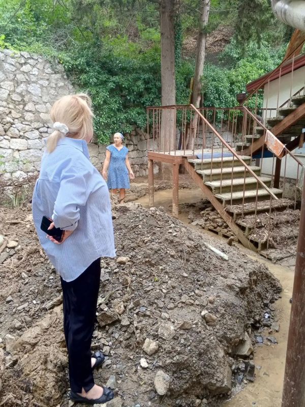 Янина Павленко: Вечером добралась до Алупки Янина Павленко: Вечером добралась до Алупки