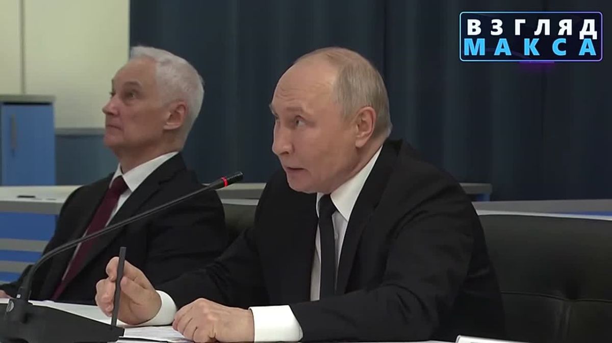 Владимир Путин призвал аккуратно, но решительно пресекать попытки недоброжелателей воздействовать на российский флот, включая коммерческие суда