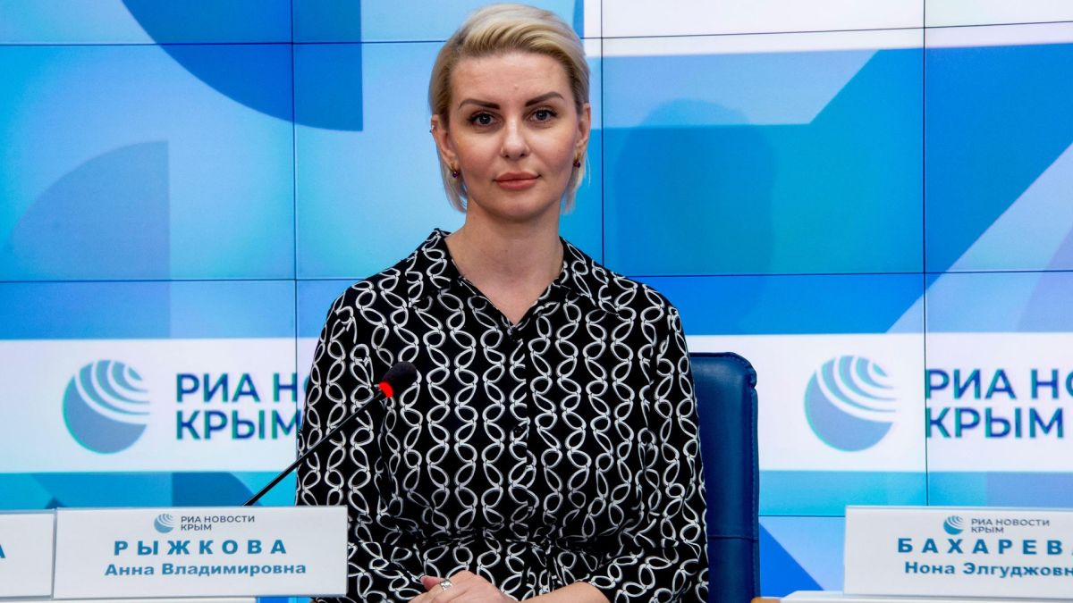 Солнечные батареи и портативные электростанции помогут больным детям в Крыму