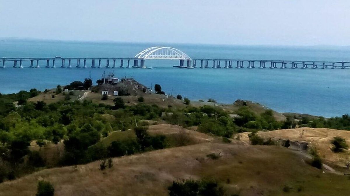 Крымский мост сейчас – обстановка на утро четверга
