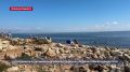 Сотрудники МЧС напомнили севастопольцам об опасности отдыха на диких пляжах