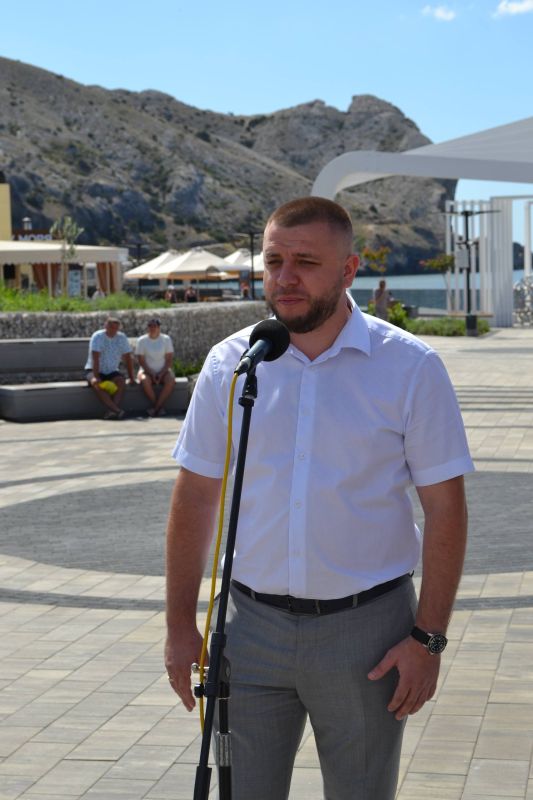 Кирилл Чебышев: Сегодня вместе с главой муниципального образования – председателем Судакского городского совета Дарьей Дейнеко и представителями подрядной организации приняли участие в торжественной церемонии открытия...