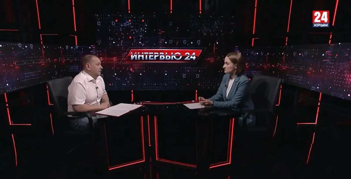 В эфире программы "Интервью 24" ТРК "Крым 24" заместитель министра чрезвычайных ситуаций Республики Крым Максим Грамотный рассказал о безопасности в горах полуострова, алгоритме действий при непогоде в горно-лесной зоне и...