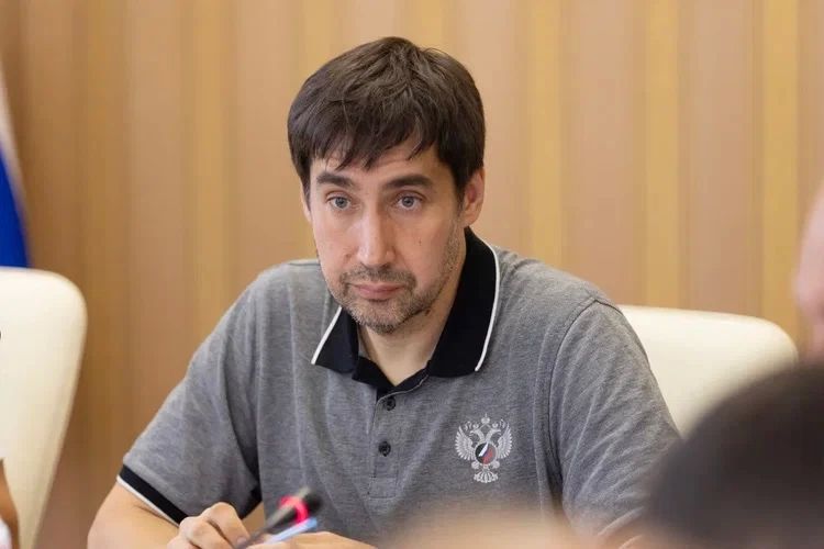 Евгений Грабчак совершил рабочую поездку в Республику Крым Евгений Грабчак совершил рабочую поездку в Республику Крым