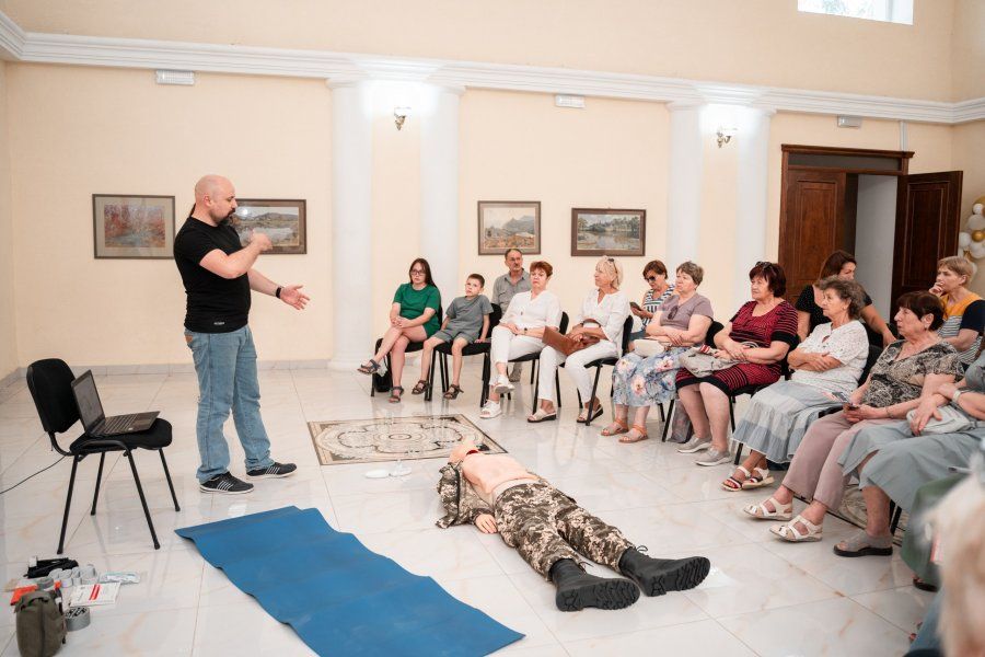 В Инкермане прошли занятия по первой помощи в рамках общегородской инициативы «Защитим Севастополь вместе» В Инкермане прошли занятия по первой помощи в рамках общегородской инициативы «Защитим Севастополь вместе»