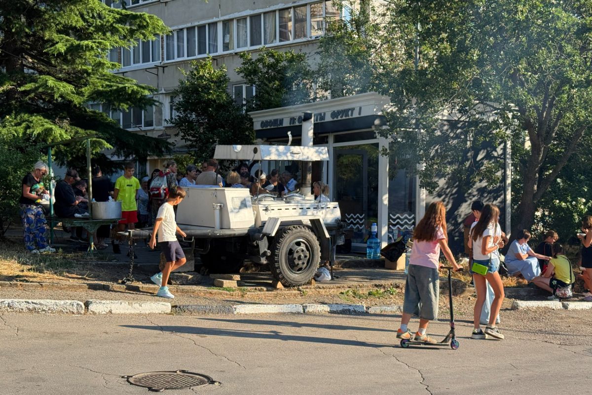 В Ялте расширяется сеть пунктов выдачи горячего питания для жителей