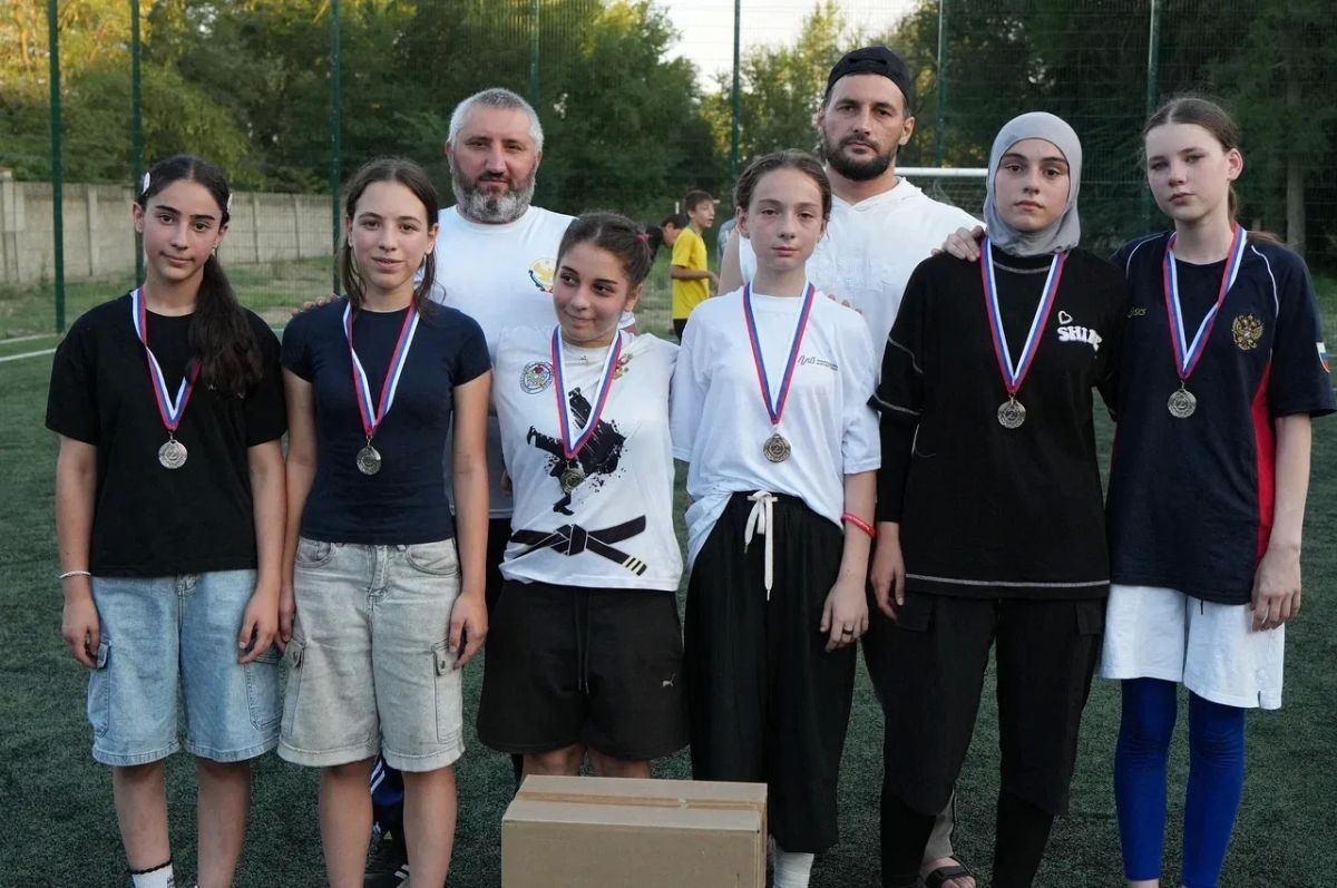 Чемпионат лагеря по футболу среди девушек состоялся сегодня в Лагере «ЮНОСТЬ» Чемпионат лагеря по футболу среди девушек состоялся сегодня в Лагере «ЮНОСТЬ»