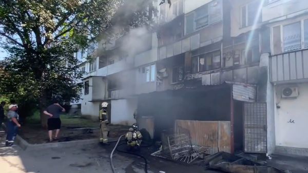 В Симферополе загорелся магазин в жилом доме – эвакуировали 15 человек