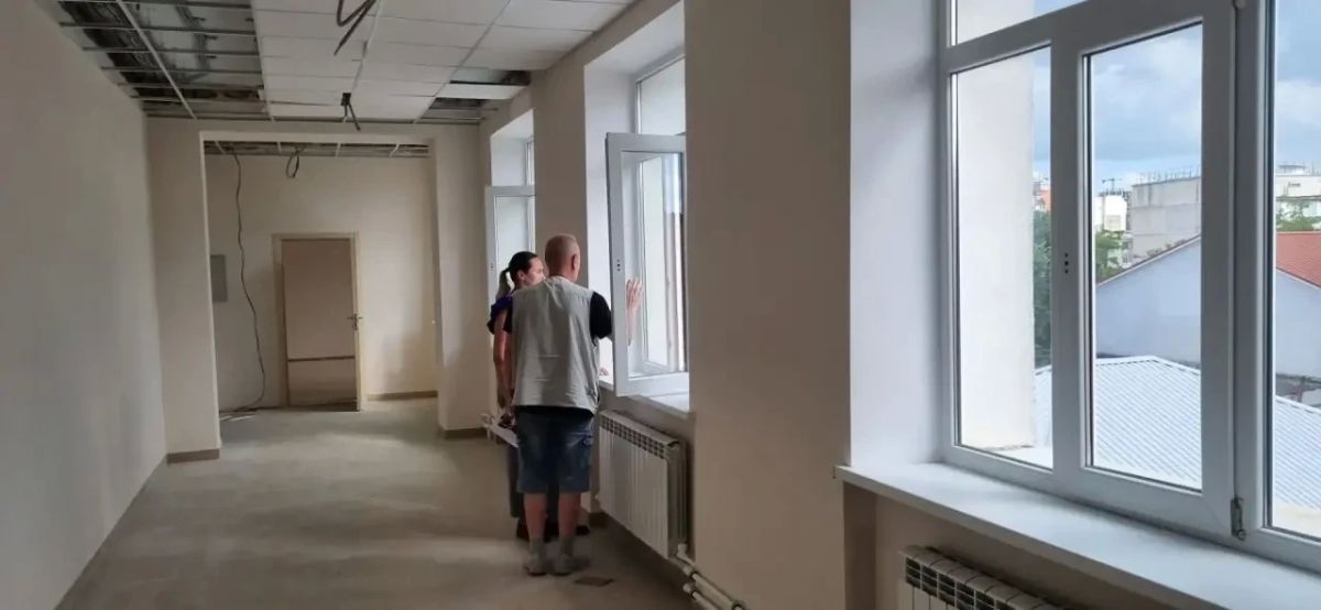 В Симферополе школа № 12 готовится к открытию: ремонт на финишной прямой В Симферополе школа № 12 готовится к открытию: ремонт на финишной прямой