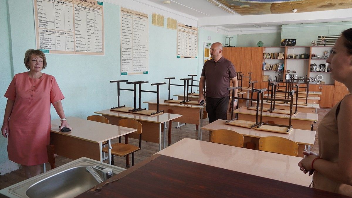 Перед началом нового учебного года в Керчи приступили к проверке школ