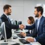 Как родителям правильно поддержать подростка в поиске первой работы