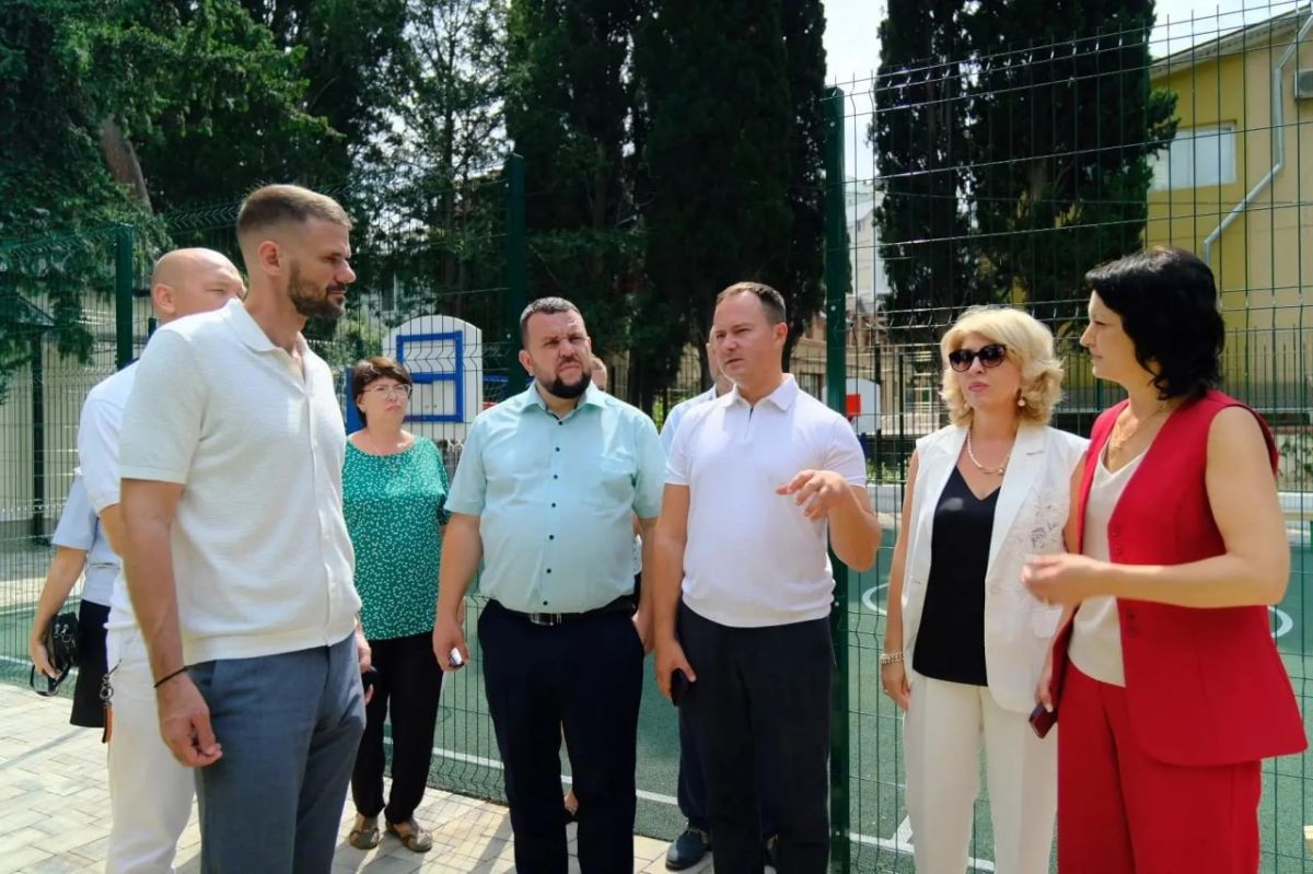 До 1 сентября осталось меньше месяца, и в нашем муниципалитете идёт приёмка школ До 1 сентября осталось меньше месяца, и в нашем муниципалитете идёт приёмка школ