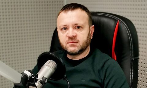 Денис Батурин: Умеров, или - следите за кураторами