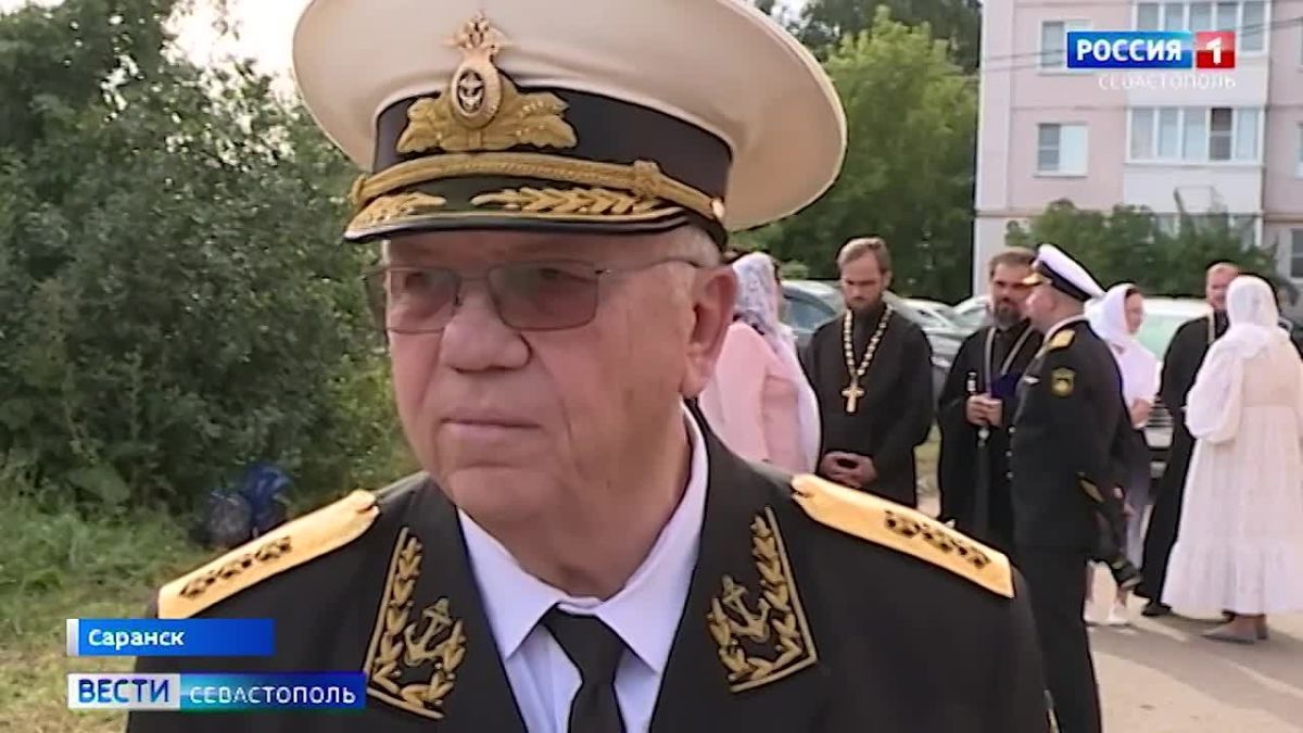К 25летию канонизации Ушакова освятили адмиралтейские якоря — подарок Севастополя храму в Москве