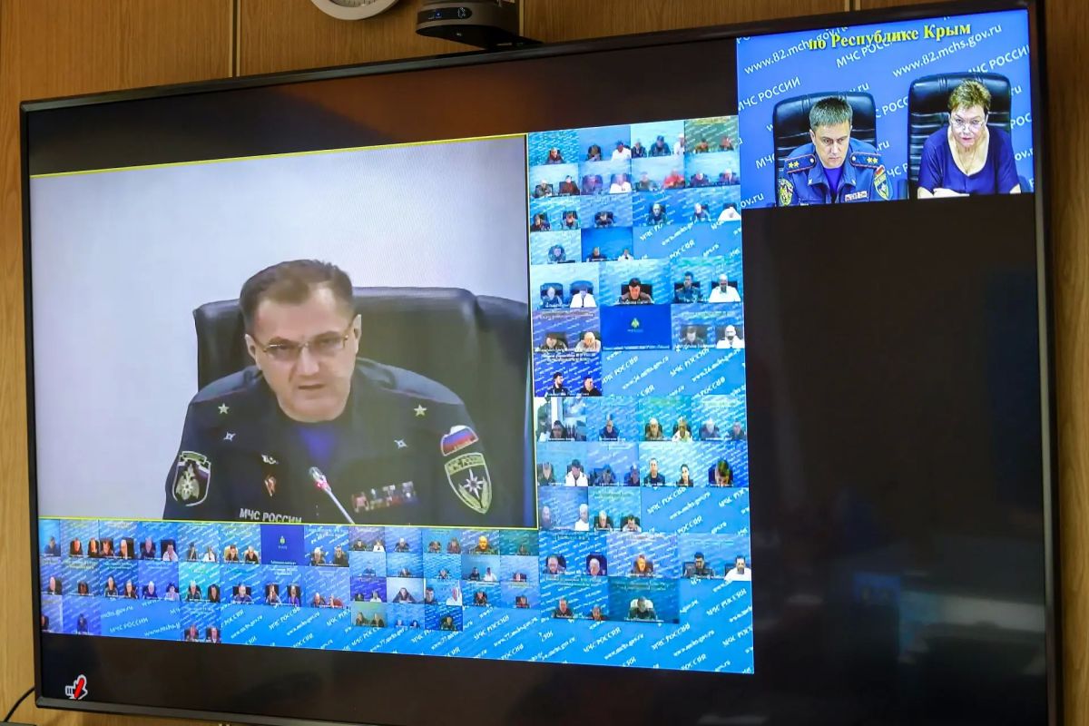 МЧС России и ВДПО: вместе - за безопасность! МЧС России и ВДПО: вместе - за безопасность!