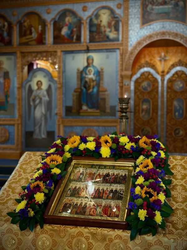 Марьяна Наумова: ГЛАВНЫЙ ХРАМ СЕВЕРНОГО ФЛОТА: Марьяна Наумова: ГЛАВНЫЙ ХРАМ СЕВЕРНОГО ФЛОТА: