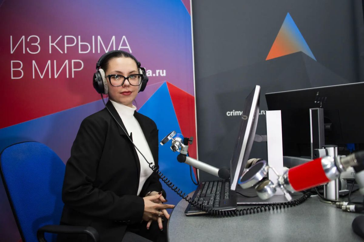 Ждем вас в эфире!. Как всегда стартуем в 7.00! Сегодня в эфире радио "Спутник в Крыму" обсудим: насколько наполнились крымские водохранилища в июле что произошло в стране и в мире за прошедшие сутки безопасность во время...