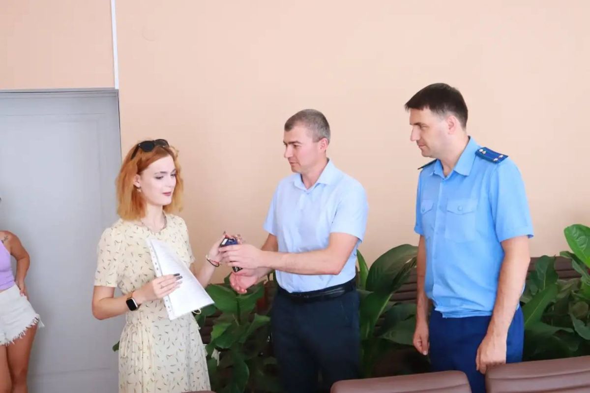 Дмитрий Чумаков: Продолжаем работу по выполнению государственной задачи по обеспечению жильём детей-сирот и детей, оставшихся без попечения родителей Дмитрий Чумаков: Продолжаем работу по выполнению государственной задачи по обеспечению жильём детей-сирот и детей, оставшихся без попечения родителей