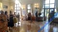 В театре им. Луначарского сегодня проходит презентация Крымской коллекции дизайнера Нины Ручкиной