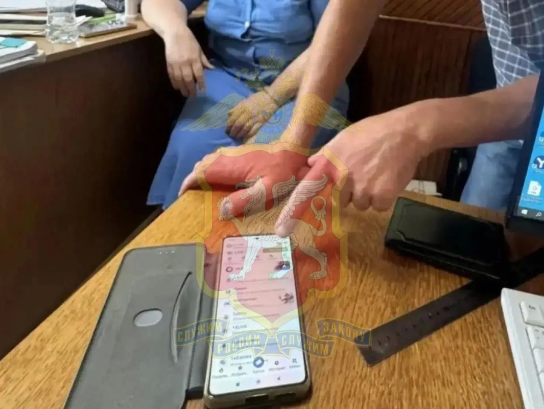 Житель Красногвардейского района украл телефон с банковской картой и потратил деньги на онлайн-казино