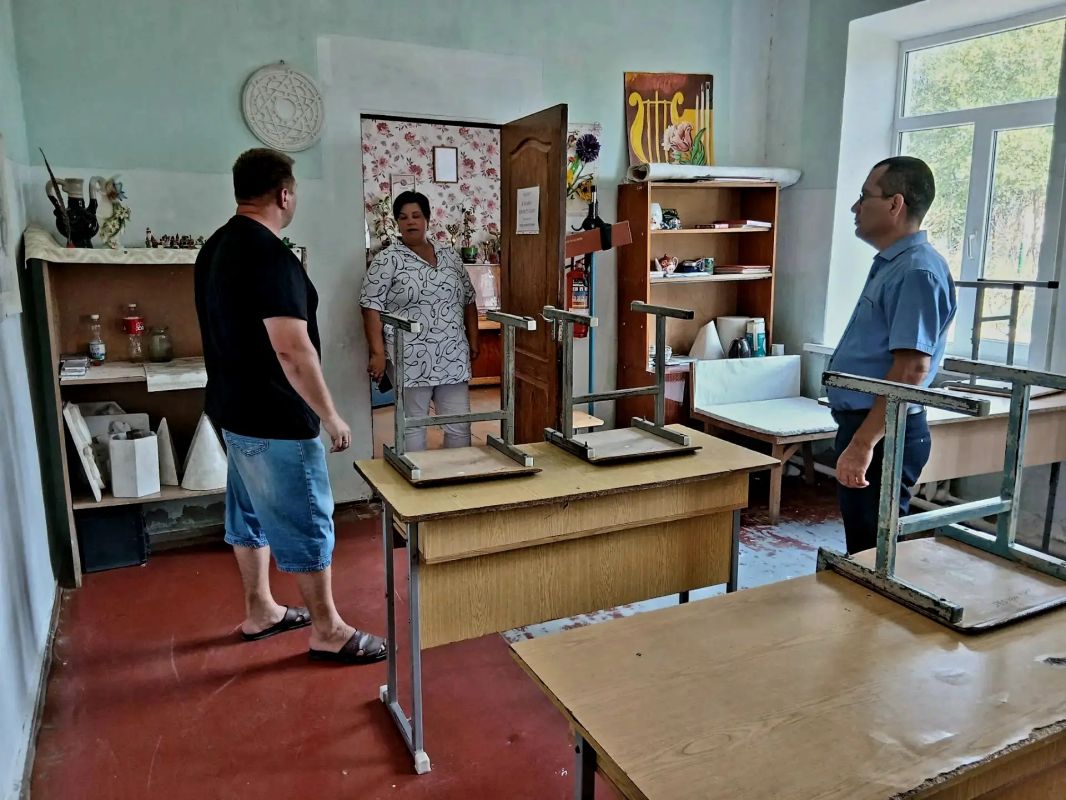В Джанкойском районе проверили готовность детских школ искусств к новому учебному году В Джанкойском районе проверили готовность детских школ искусств к новому учебному году