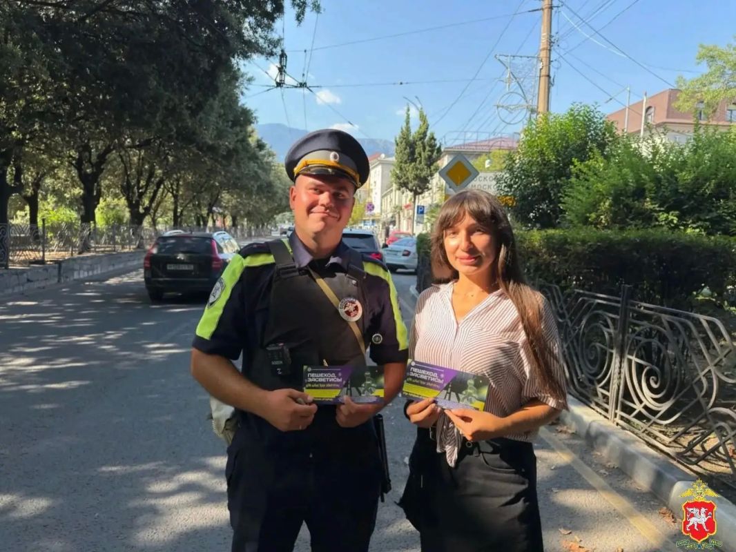 В Ялте Госавтоинспекция провела профилактическую акцию «Пешеход, будь внимателен на дороге!» В Ялте Госавтоинспекция провела профилактическую акцию «Пешеход, будь внимателен на дороге!»