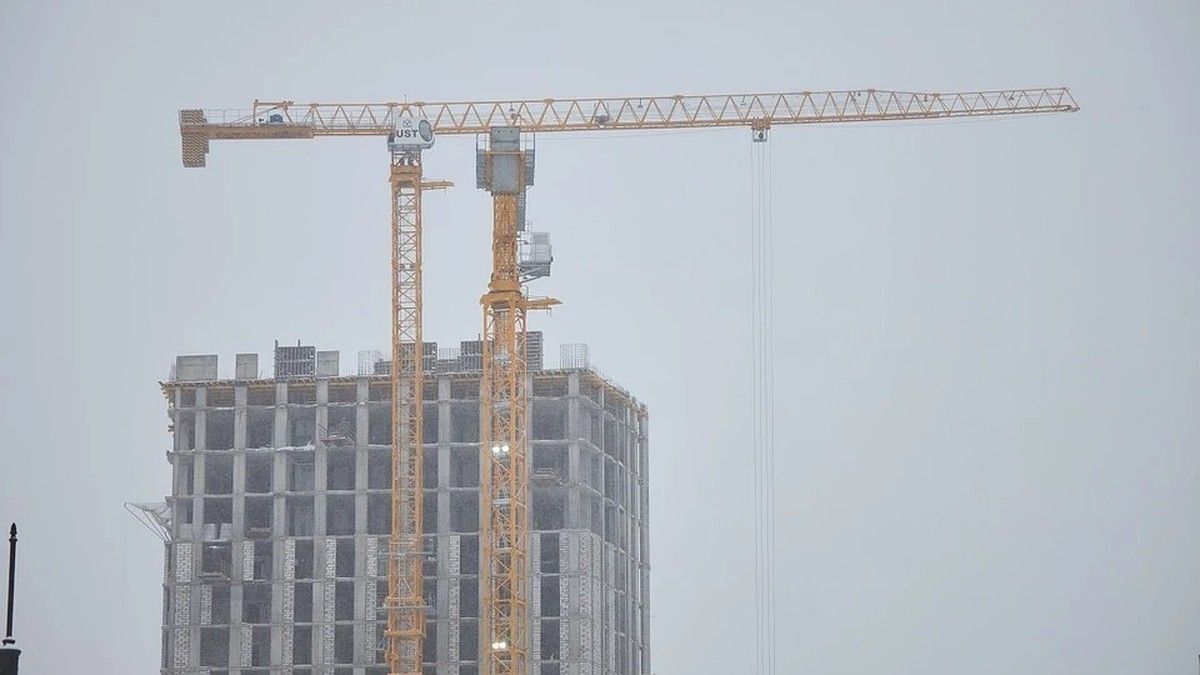 Хуснуллин: большинство строек в Крыму продолжается