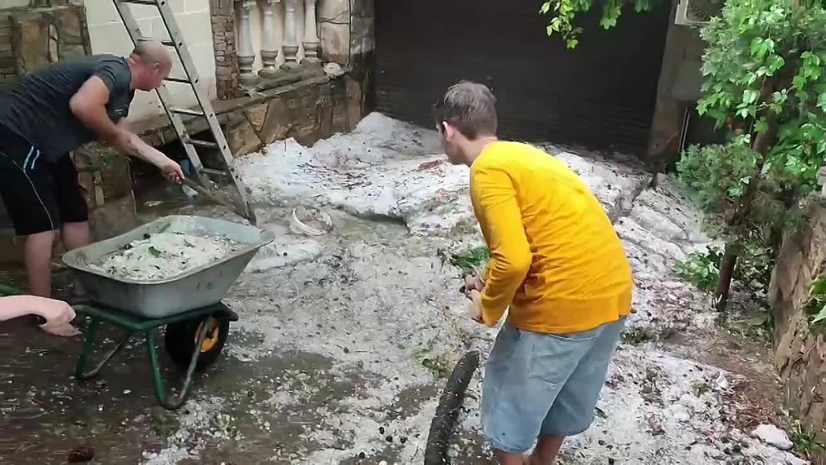 Ликвидация последствий непогоды в Крыму