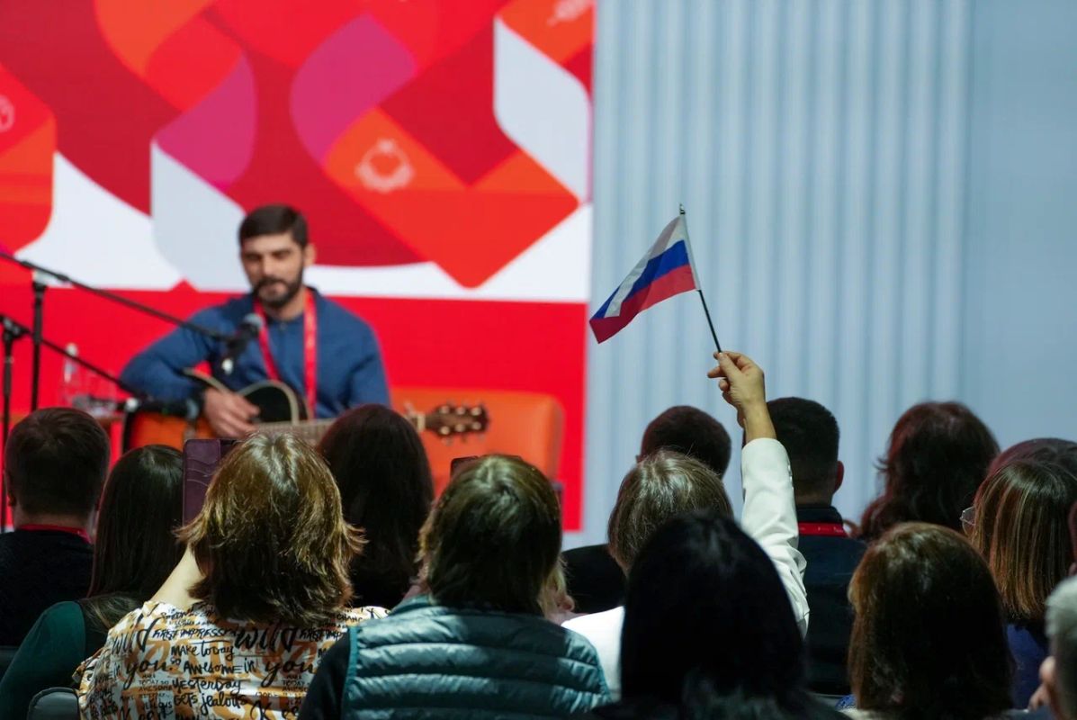 Открыт приём заявок на участие во Всероссийском патриотическом форуме 2026 года Открыт приём заявок на участие во Всероссийском патриотическом форуме 2026 года