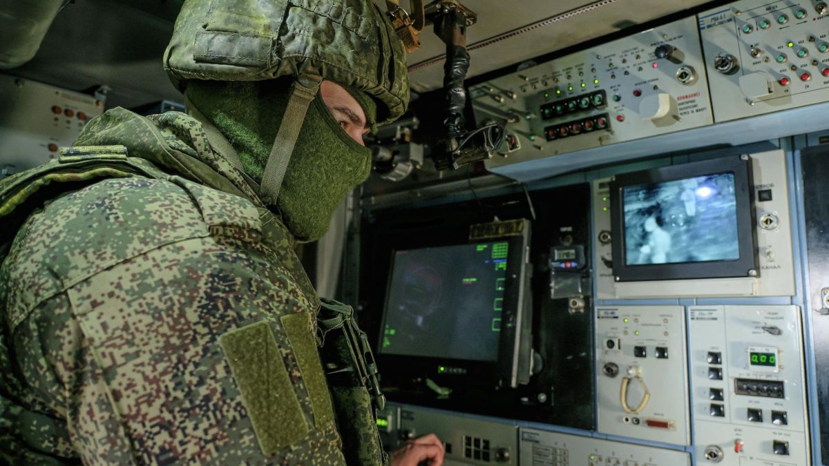 Силы ПВО за ночь сбили над регионами России 456 украинских БПЛА. Новости СВО