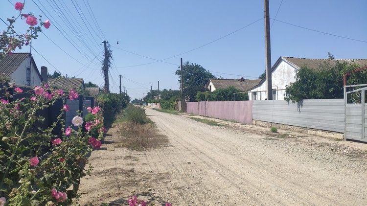 «Мать кричала на всю улицу!»: стали известны подробности смерти 12-летней школьницы в Крыму «Мать кричала на всю улицу!»: стали известны подробности смерти 12-летней школьницы в Крыму