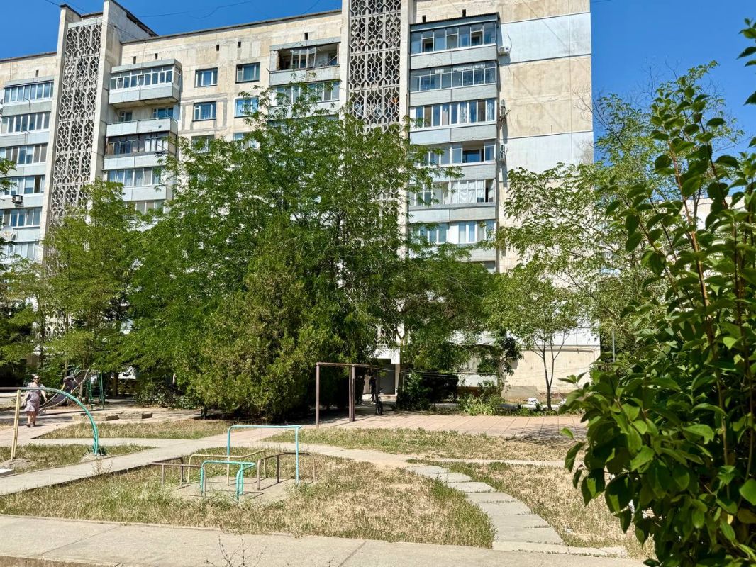 Виталий Оганесян: Встретился с жителями многоквартирного дома по улице 60 лет ВЛКСМ, 26/151, которые обратились по проблемным вопросам своего двора Виталий Оганесян: Встретился с жителями многоквартирного дома по улице 60 лет ВЛКСМ, 26/151, которые обратились по проблемным вопросам своего двора