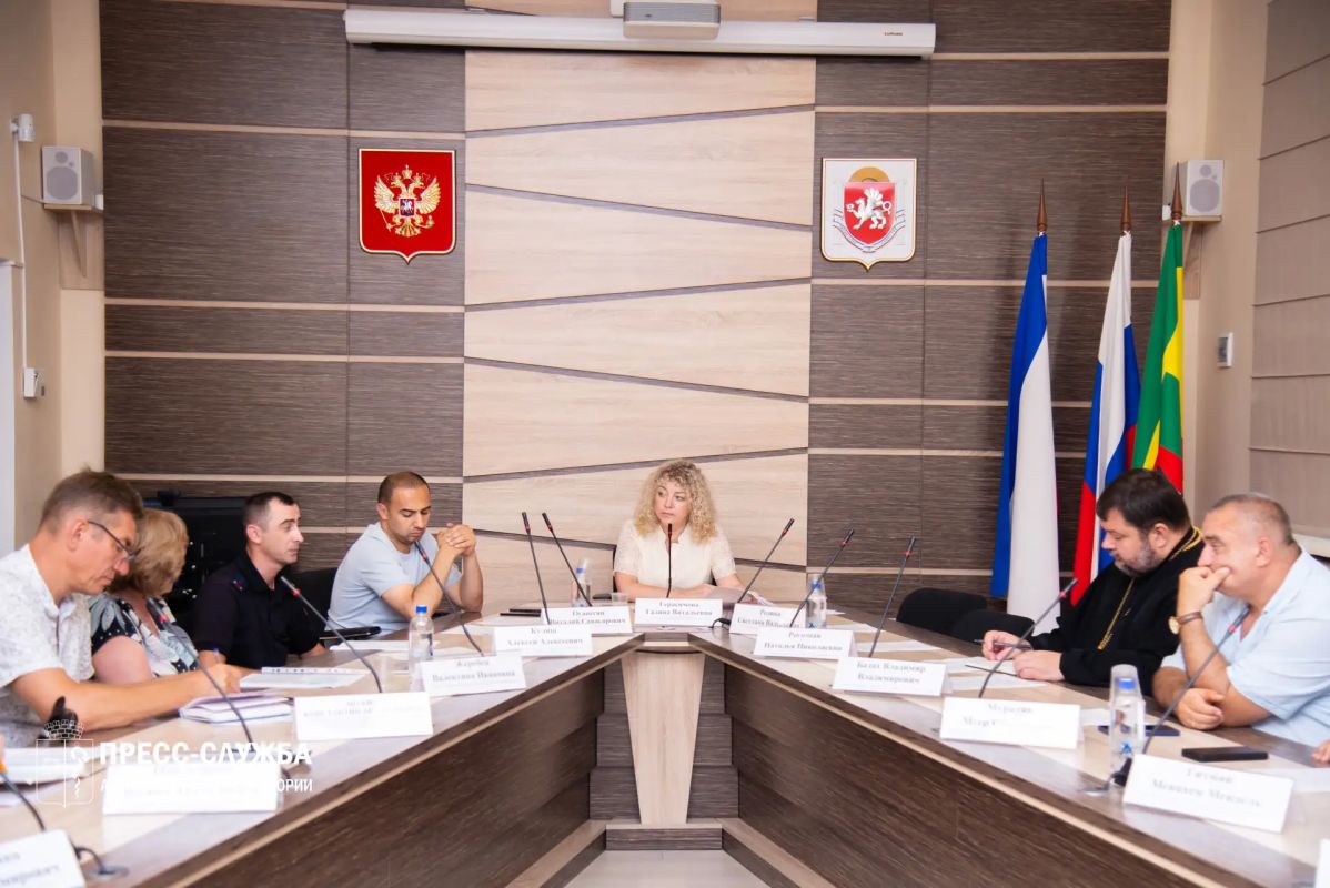 В Евпатории прошло заседание Совета по межнациональным и межконфессиональным отношениям