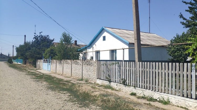 «Мать кричала на всю улицу!»: стали известны подробности смерти 12-летней школьницы в Крыму «Мать кричала на всю улицу!»: стали известны подробности смерти 12-летней школьницы в Крыму