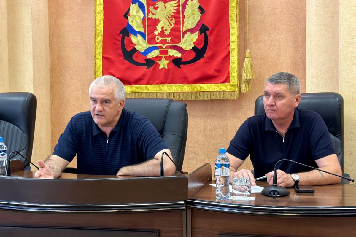 Аксёнов: Задача для Керчи сейчас — это восстановление жилого фонда, пострадавшего от налетов БПЛА