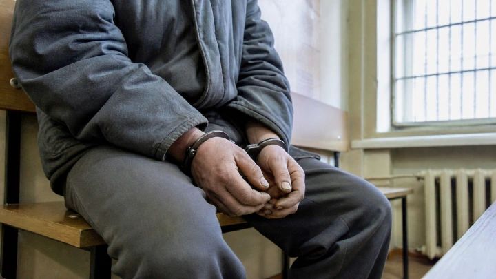 Побледнели, увидев свежую яму: Как погибла девочка, закопанная депутатом в Крыму Побледнели, увидев свежую яму: Как погибла девочка, закопанная депутатом в Крыму