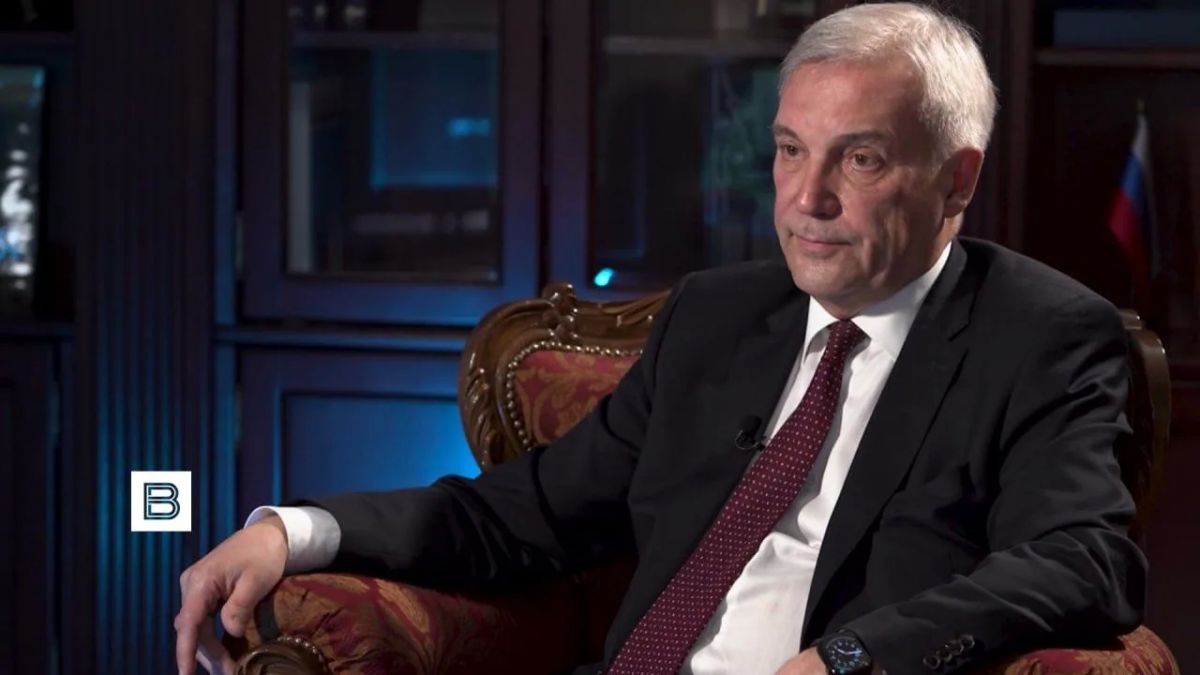 "Российская земля останется российской землей": дипломатическая активность Японии, которая выражает протесты из-за визита Путина на Итуруп, ни к чему не приведет, заявил замглавы МИД РФ Александр Грушко