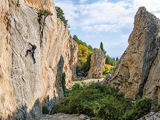 От Крестовой до Ильяс-Кая: где в Крыму рождались легенды скалолазания и где испытать себя сегодня От Крестовой до Ильяс-Кая: где в Крыму рождались легенды скалолазания и где испытать себя сегодня
