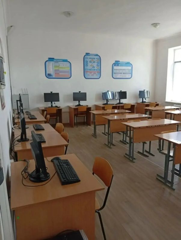 Проект школьного инициативного бюджетирования реализован в Нижнегорской школе-лицее №1 Проект школьного инициативного бюджетирования реализован в Нижнегорской школе-лицее №1