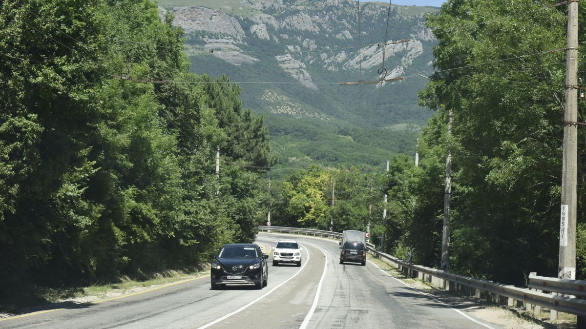 В Крыму запускают троллейбус с Алушты в Перевальное