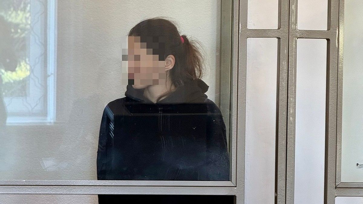 В Севастополе женщину арестовали за теракт против офицера