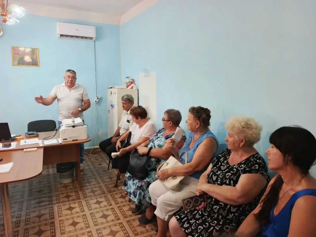 Открытый разговор с жителями села Красная Поляна Открытый разговор с жителями села Красная Поляна