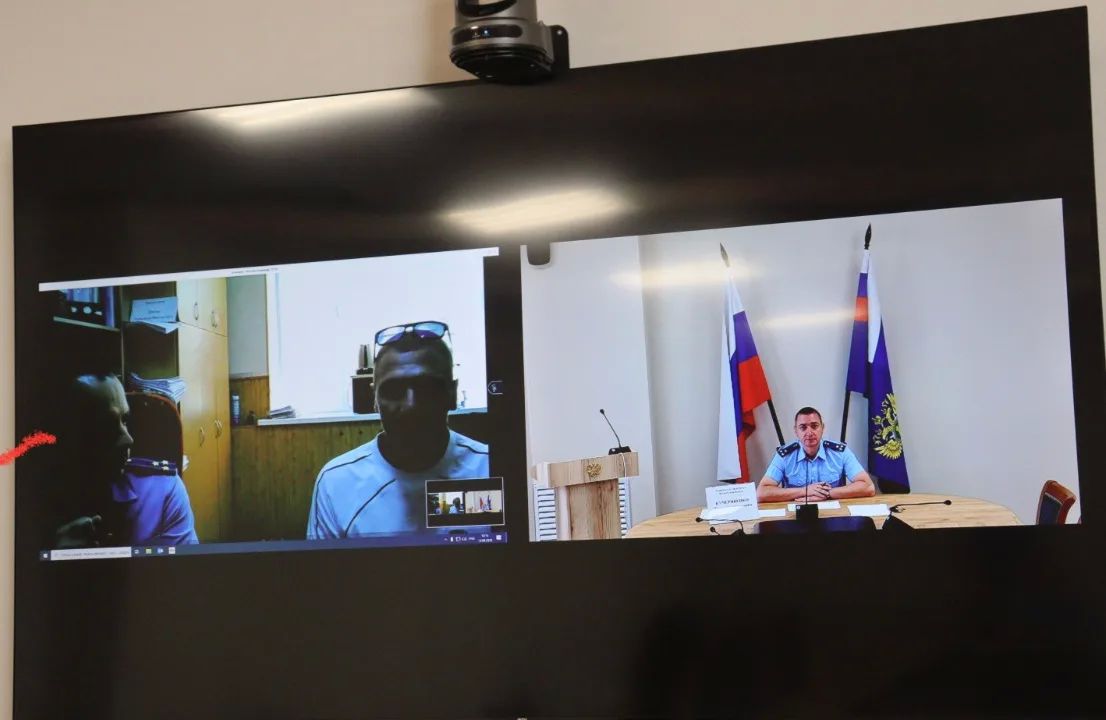 Заместитель прокурора Крыма Павел Кучерявенко провел прием жителей Бахчисарайского района Заместитель прокурора Крыма Павел Кучерявенко провел прием жителей Бахчисарайского района